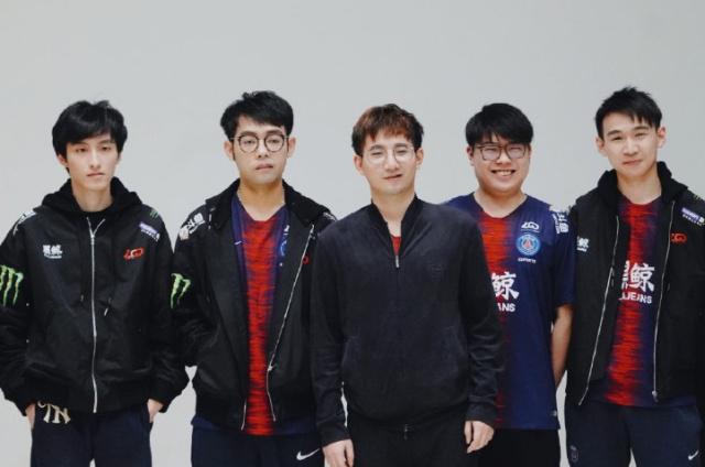 乒乓球虽非 乒乓球虽非